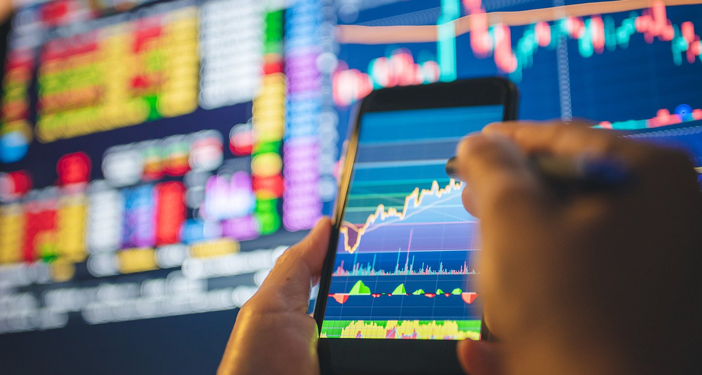 Fundamental Analysis for Crypto Trading